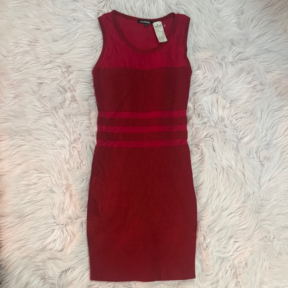 Elegant Red Sleeveless Mini Dress